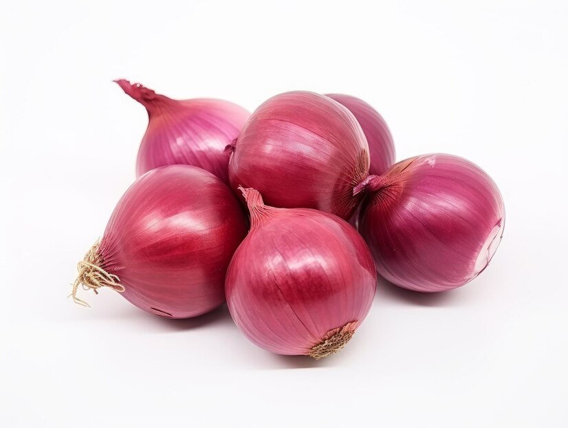 bunch-red-onions-isolated-white-background_884296-3589